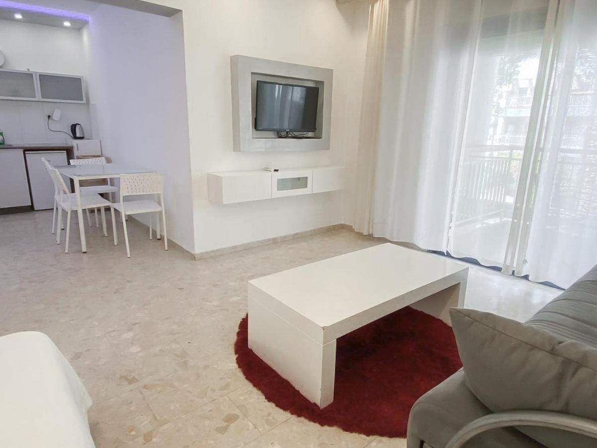 Royal Park Eilat Apartments Esterno foto