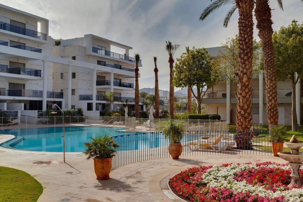 Royal Park Eilat Apartments Esterno foto